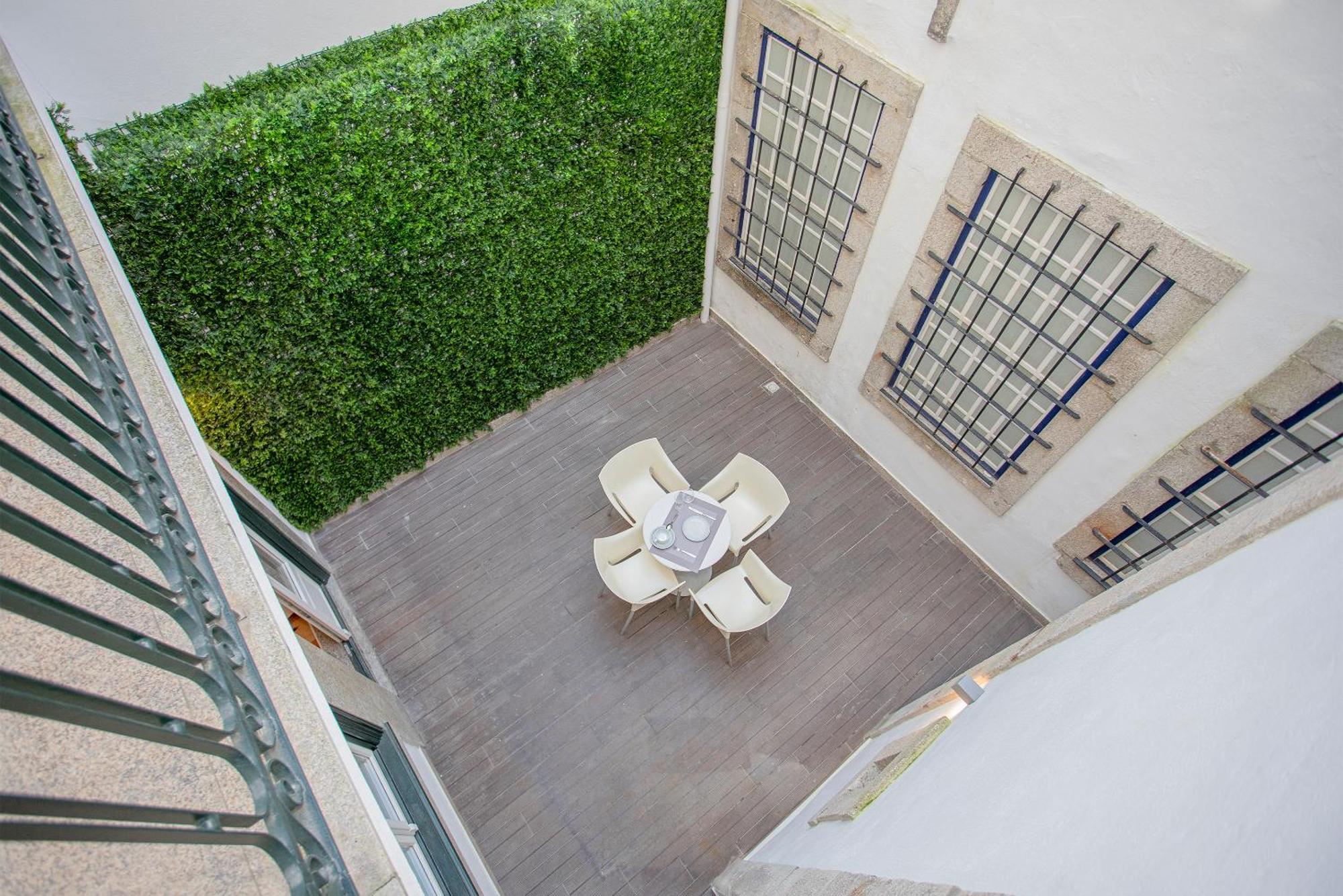 Liiiving In Porto-Mouzinho Residence Apartments Exterior photo